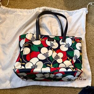 Kate Spade New York Dawn Breezy Floral Medium Satchel